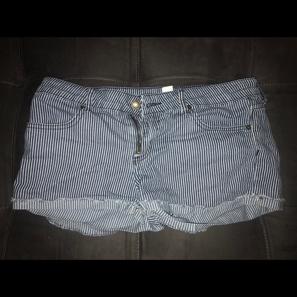 Stripe shorts